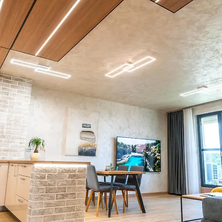 Business Park Premium, 2b Lux Flat, Free Garage