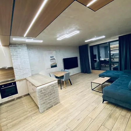 Business Park Premium, 2b Lux Flat, Free Garage