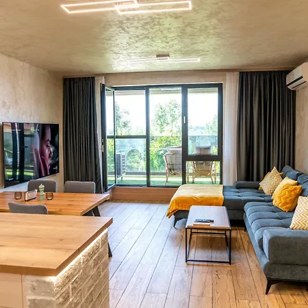 Business Park Premium, 2b Lux Flat, Free Garage Daire *