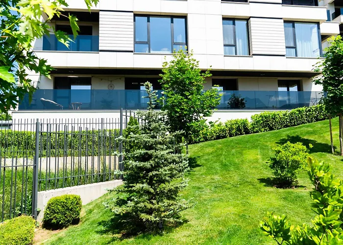 Business Park Premium, 2b Lux Flat, Free Garage דירה